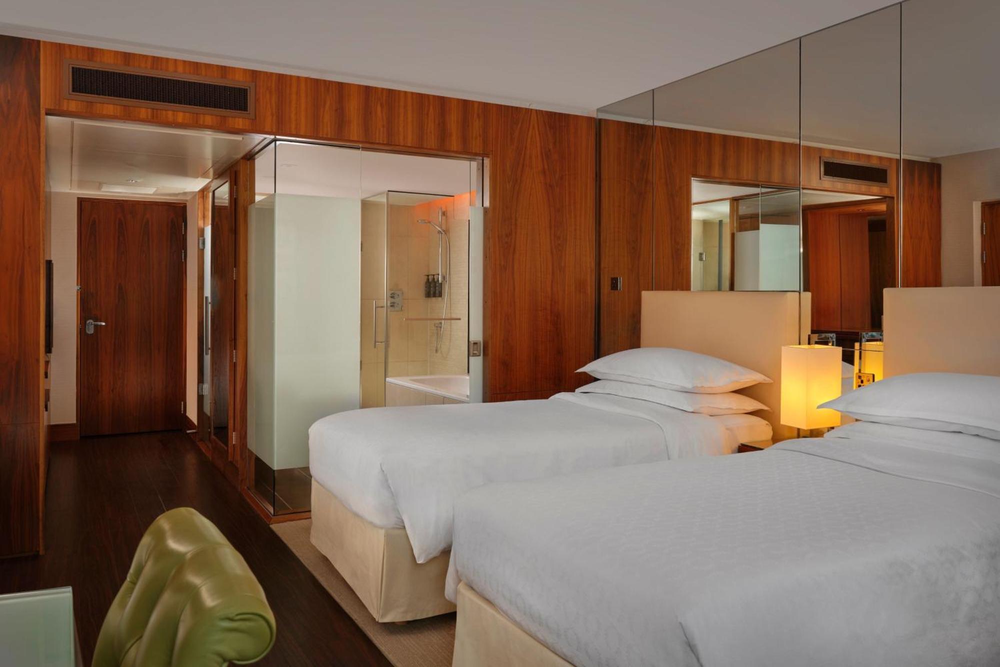 Quarto VIP Castle com 2 Camas de Solteiro e Acesso à Área VIP